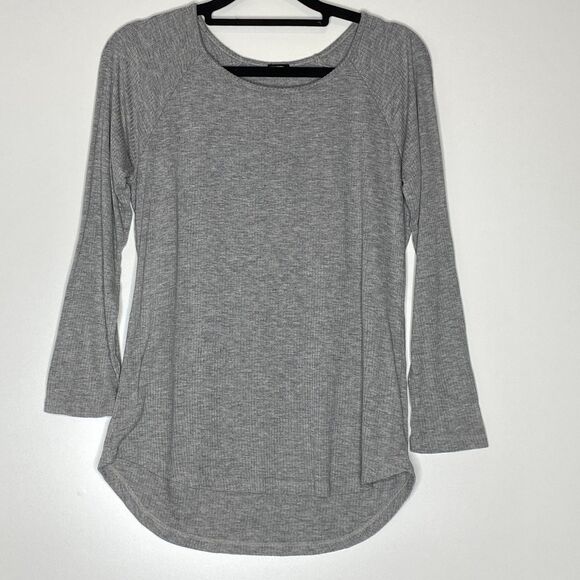 Monrow Ribbed Knit Curved Hem 3/4 Sleeve Tee Women's Size XS - Picture 1 of 9